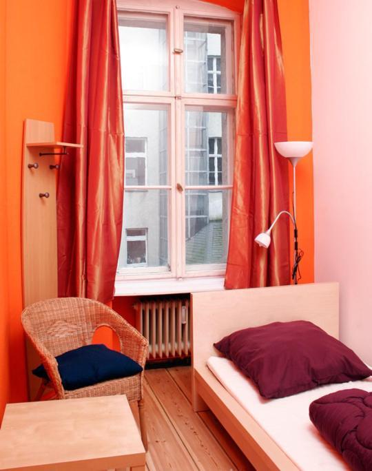 Sleep Cheap Hostel Berlín Pokoj fotografie
