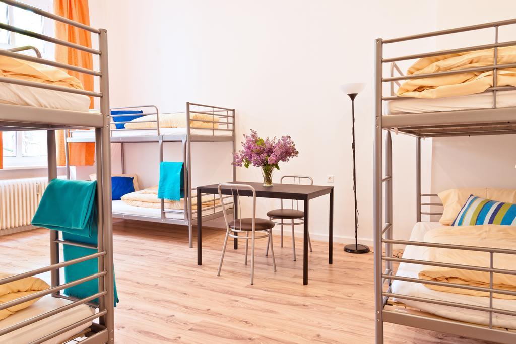Sleep Cheap Hostel Berlín Pokoj fotografie